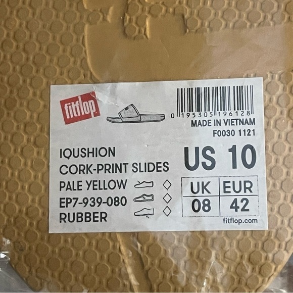 Fitflop Iqushion Women's Size 10 yellow Pool Slide Flat cushioned Sandals New - Picture 6 of 7